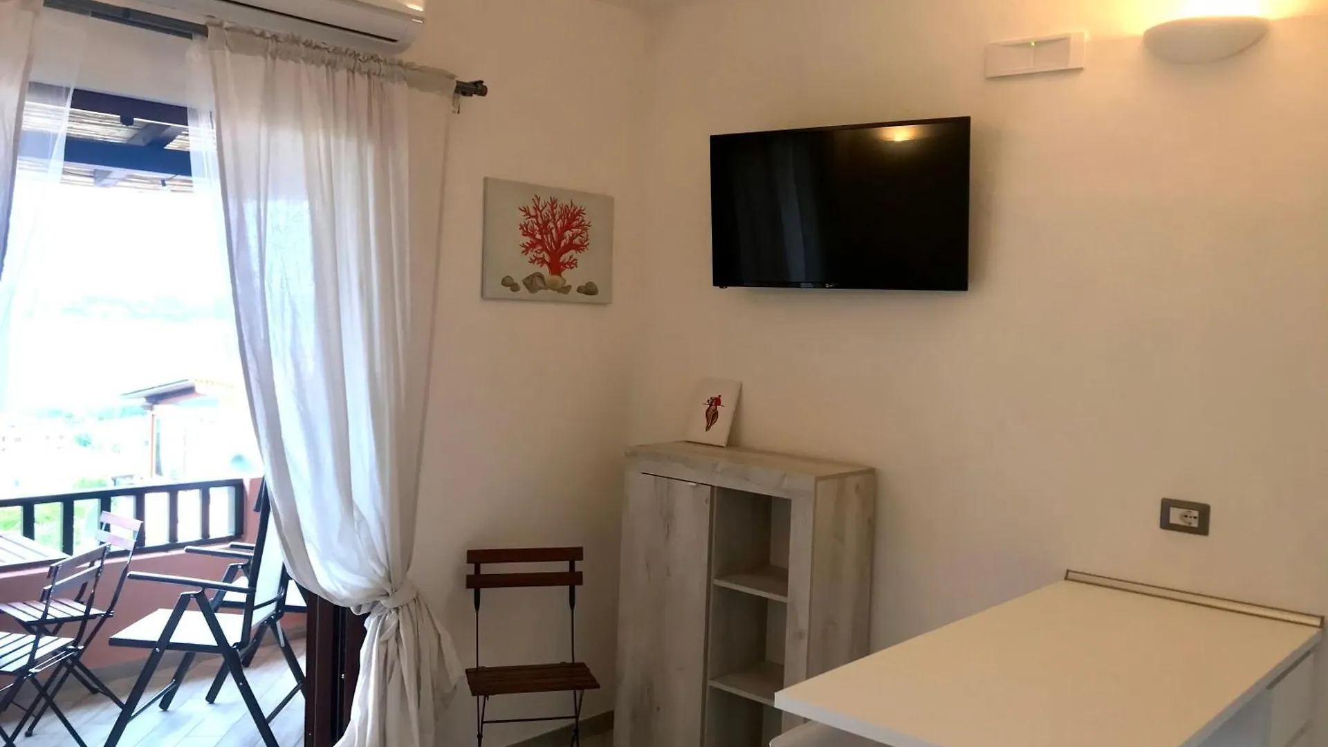 Charme House Palau Apartment