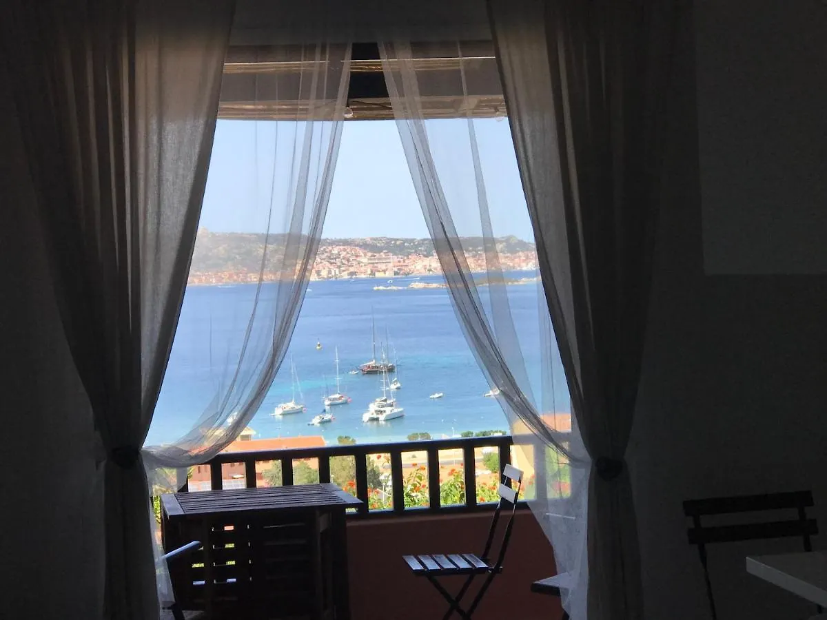Apartment Ferienwohnung Charme House Palau Italien